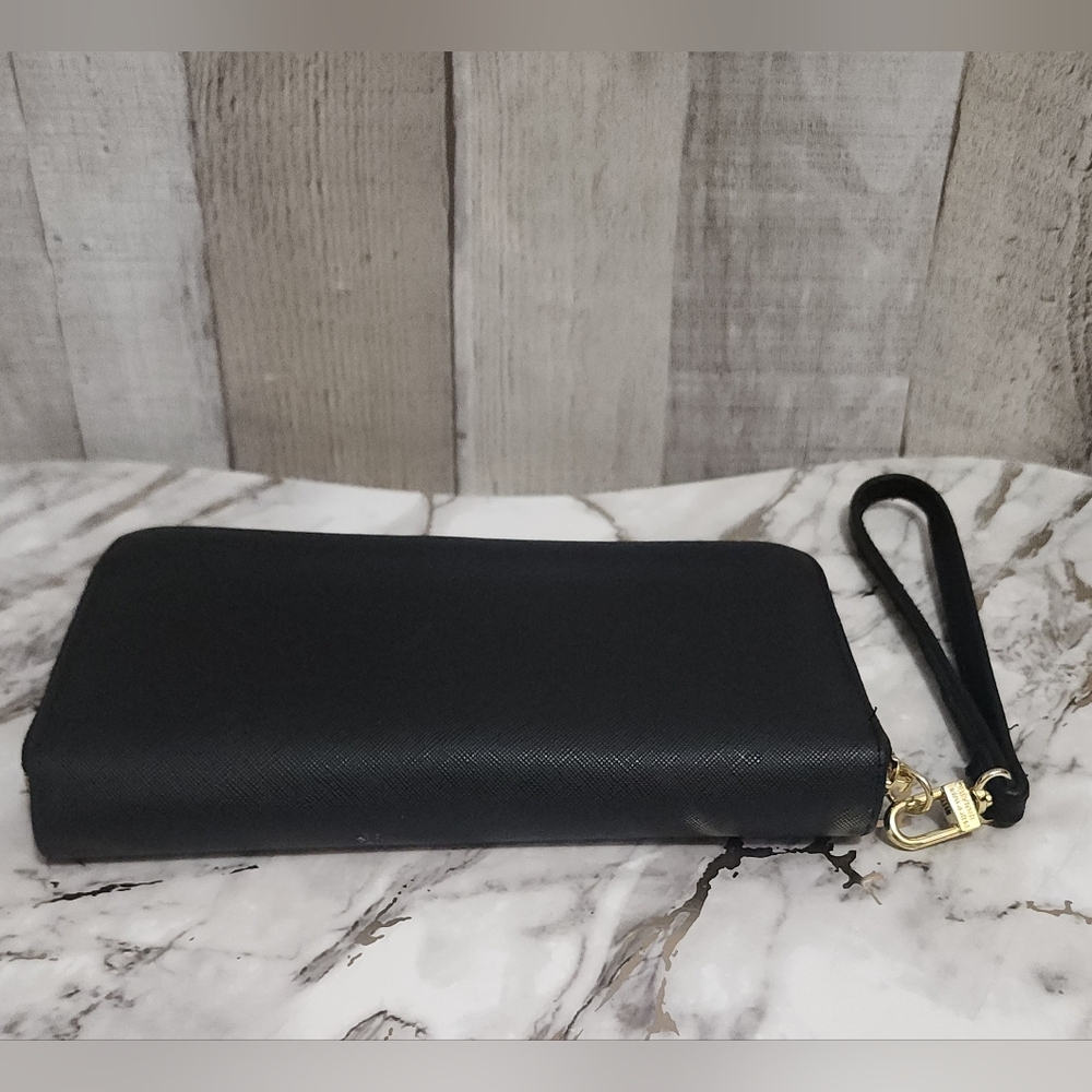 Steve Madden Black Wristlet Wallet with Gold Accent - Picture 9 of 9